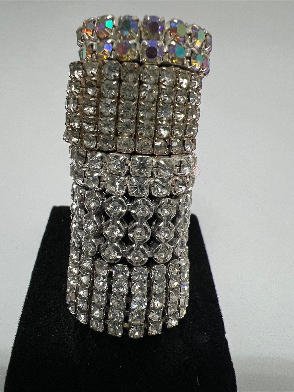 Crystal Pavé Stretch Rings - Clear and Aurora Borealis - Vintage - 5 Rings - Picture 6 of 16